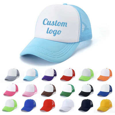Logo personnalisé Chapeau de performance à 5 panneaux résistant à l'eau laser perforé Chapeau de golf de baseball Unisexe à bord incurvé Chapeau de camionneur