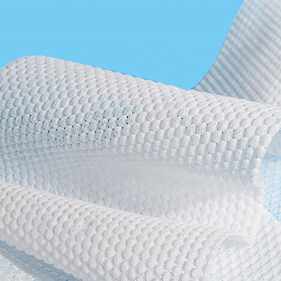 Super doux Air chaud hydrophile à travers le non-tissé couche bébé Non-tissé Tissu haut feuille hygiène non-tissé