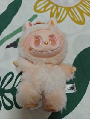 Labubu V3 de haute qualité poupée les monstres grosse en énergie vinyle en peluche jouets de figure Labubu 3.0 colectables boîte aveugle cadeau