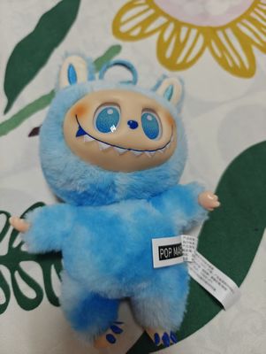 Labubu V3 de haute qualité poupée les monstres grosse en énergie vinyle en peluche jouets de figure Labubu 3.0 colectables boîte aveugle cadeau