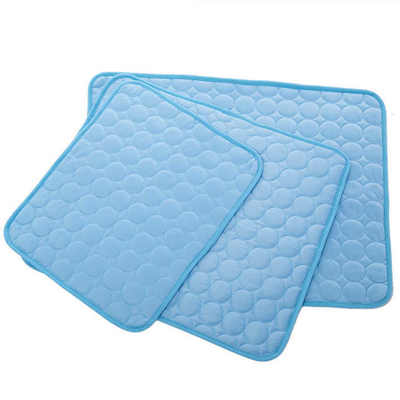 Pads de refroidissement réversibles pour animaux de compagnie Tapis rafraîchissants lavables Chiens chats Animaux de compagnie Tapis de refroidissement non toxiques d'été Tapis de chenil de sommeil