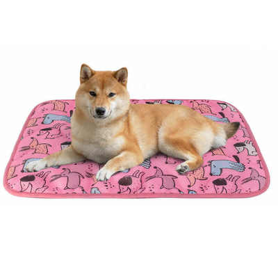 Mat de refroidissement pour chien lavable en gros Mat de refroidissement pour chiens en soie de glace Pet Self Dog Cooling Pad pour sièges d'auto intérieurs et extérieurs